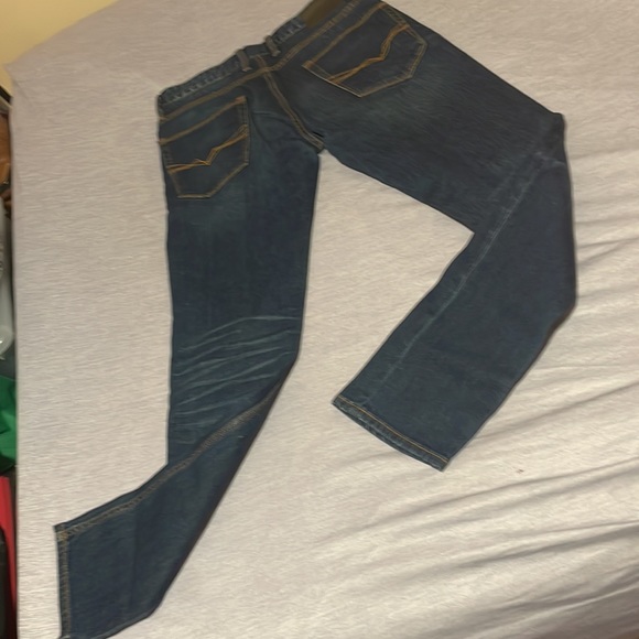 ✨New✨ Men’s Guess Jeans - Picture 2 of 5